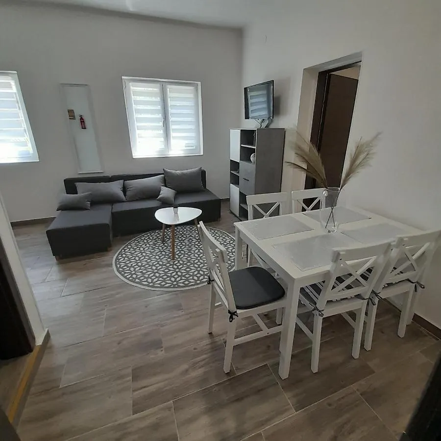 Apartmani Kekec 0*, Umag